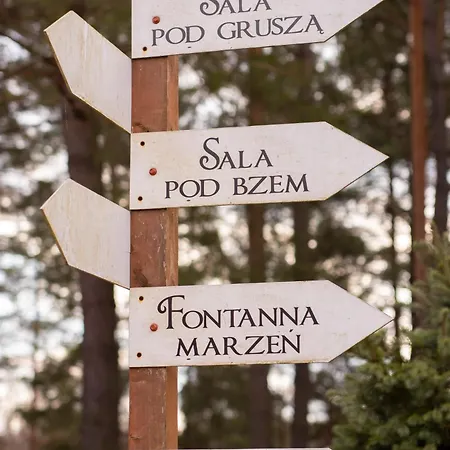 Dom wakacyjny Na Zboczu - Rodzinny W Lesie Na Mazurach Z Basenem I Sauną