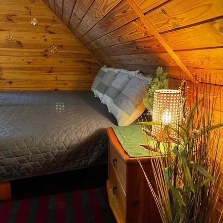 Na Zboczu - Rodzinny W Lesie Na Mazurach Z Basenem I Sauna Guzowy Piec