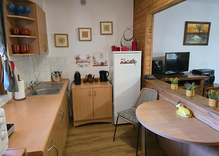 Na Zboczu - Rodzinny W Lesie Na Mazurach Z Basenem I Sauna Дом отдыха *